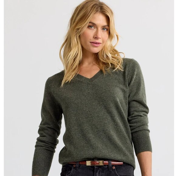Pura Cashmere Essential Cashmere V-Neck, Dark Olive, Medium, NWT!! - Picture 1 of 2
